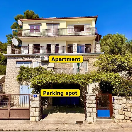 Stela * Mali Lošinj