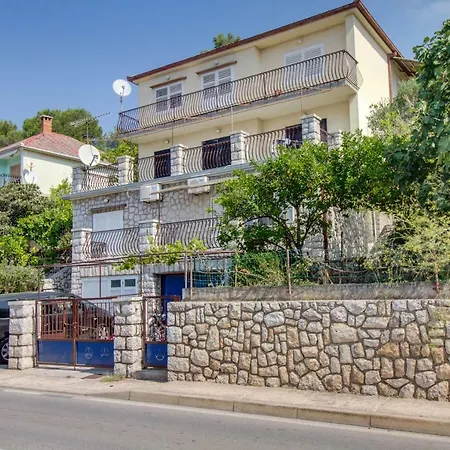 Stela * Mali Lošinj